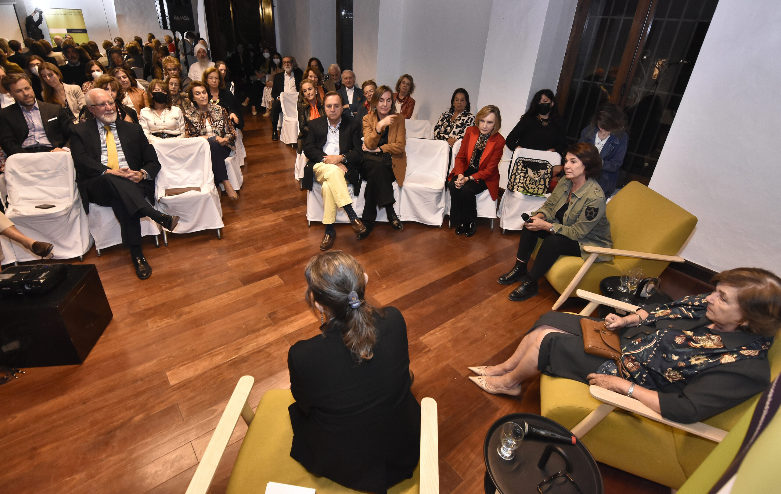 Conversatorio "Mujeres Grandes en las Artes", Casas de Lo Matta